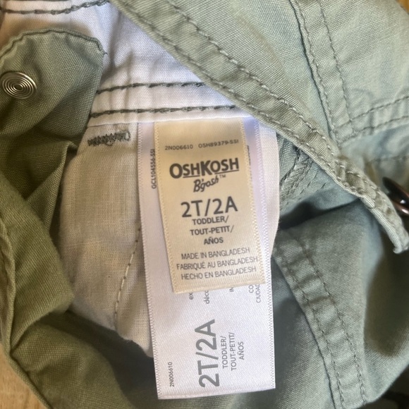 GREEN Oshkosh Overalls 2T - Picture 6 of 10